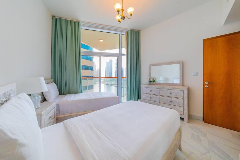 Millennium Binghatti, Business Bay - Mint Stay Дубай Экстерьер фото